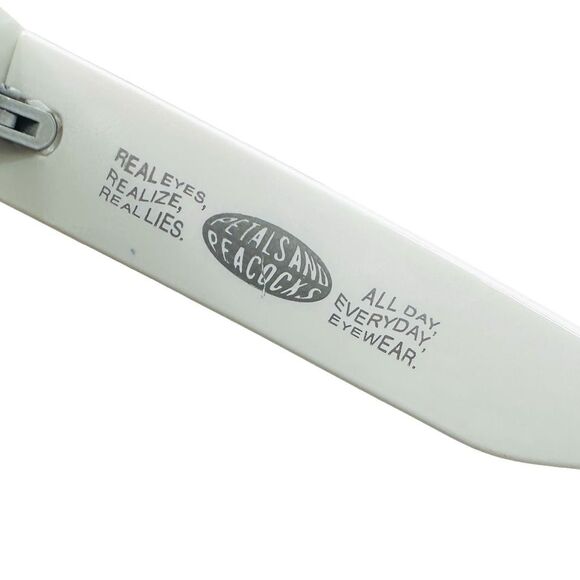 Petals & Peacocks x Zumiez Round Retro Sunglasses - White - One Size - Picture 8 of 8